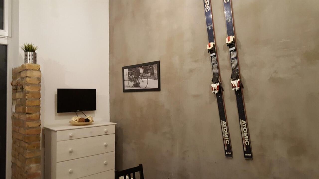 K10 A Kazinczy Apartment ブダペスト エクステリア 写真