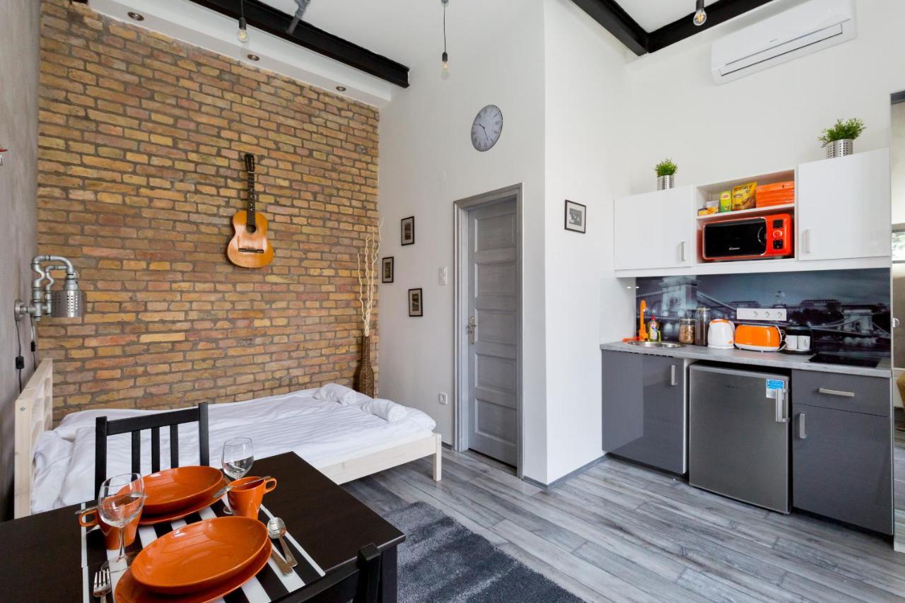 K10 A Kazinczy Apartment ブダペスト エクステリア 写真